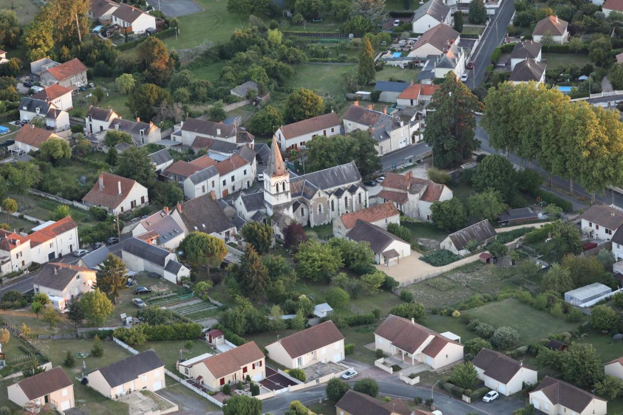 Gite Montgolfiere 6 Personnes Châtellerault Exterior foto
